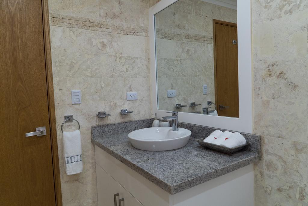 3Br / 3Ba Modern Paradise Loft Condo In Gated Community W/ Daily Housekeeping Sosúa Екстериор снимка